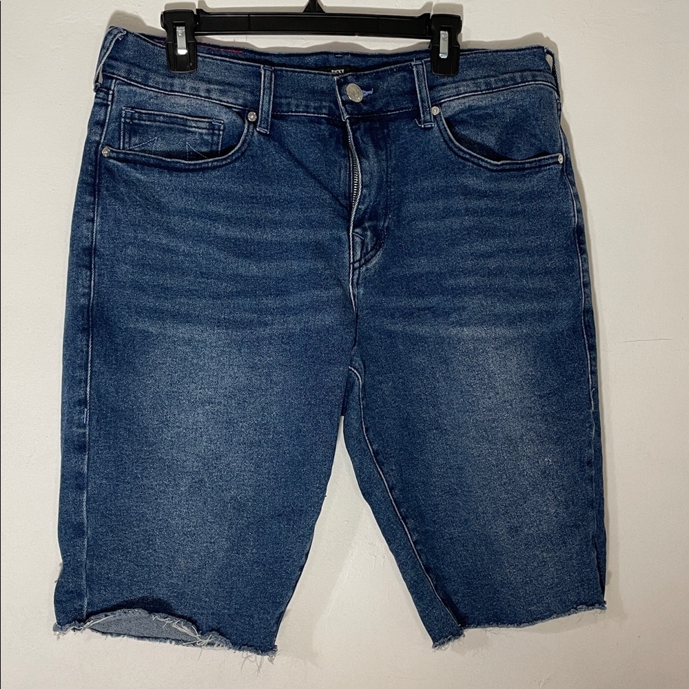 True Religion Ricky relaxed straight cut off denim shorts